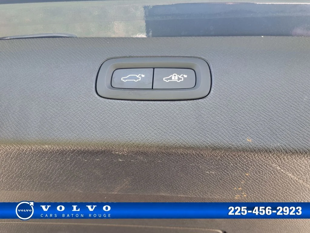 Certified Used 2024 Blue Volvo B5 Plus image 13