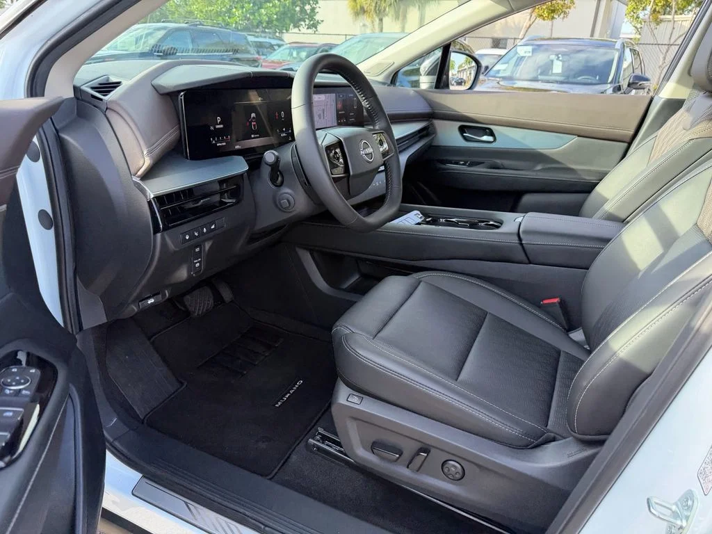 Certified Used 2025 White Nissan Platinum image 11