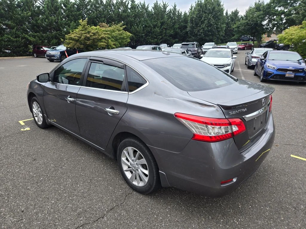 Used 2015 Gray Nissan SV image 5