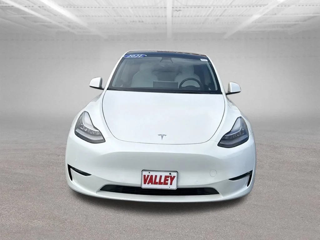 Used 2021 Tesla Model Y Long Range with VIN 5YJYGDEE8MF301441 for sale in Columbus, OH