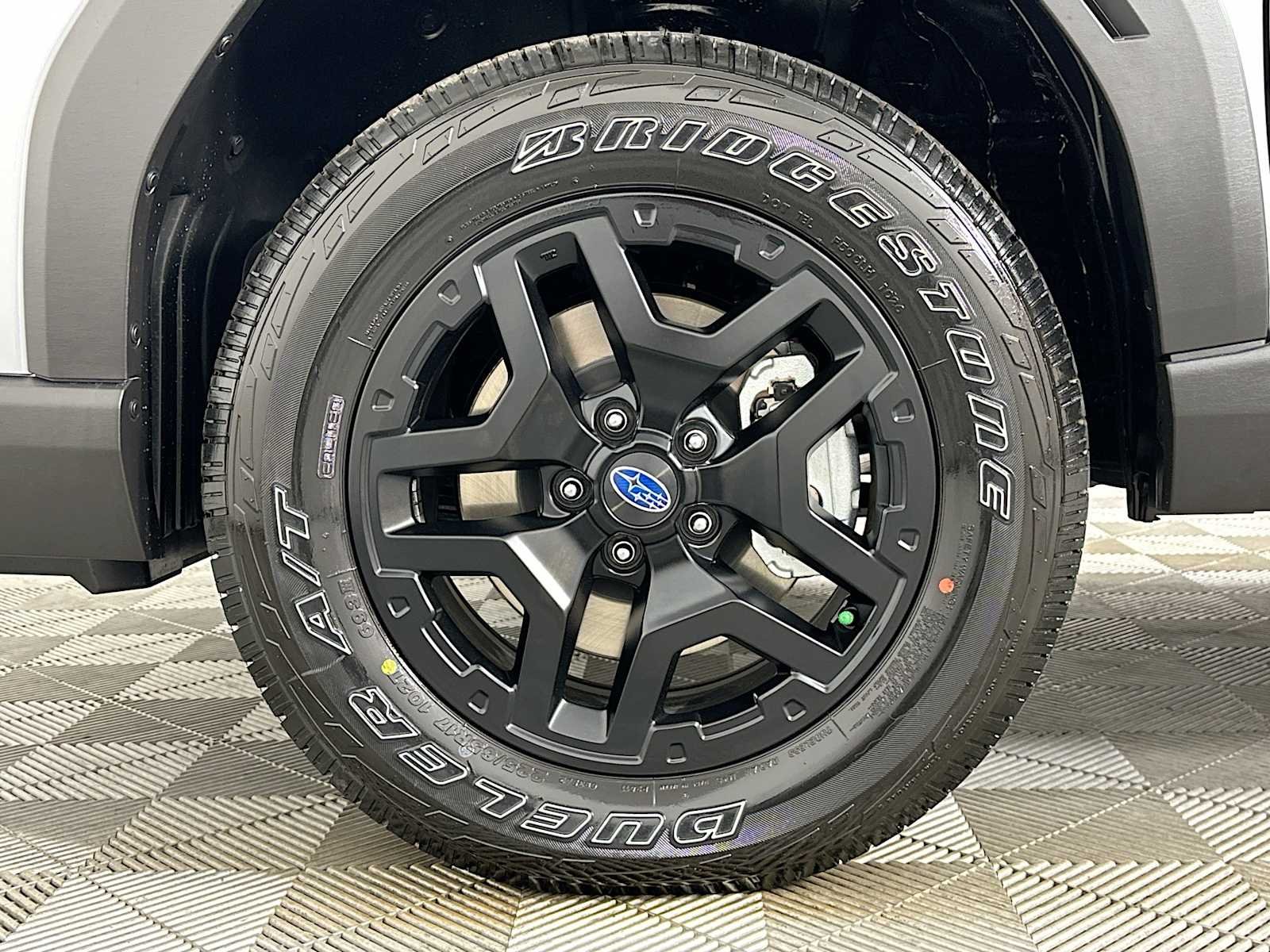 New 2026 ICE SILVER METALLIC Subaru Wilderness image 30