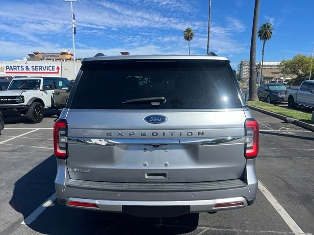Used 2023 Silver Ford Limited image 10