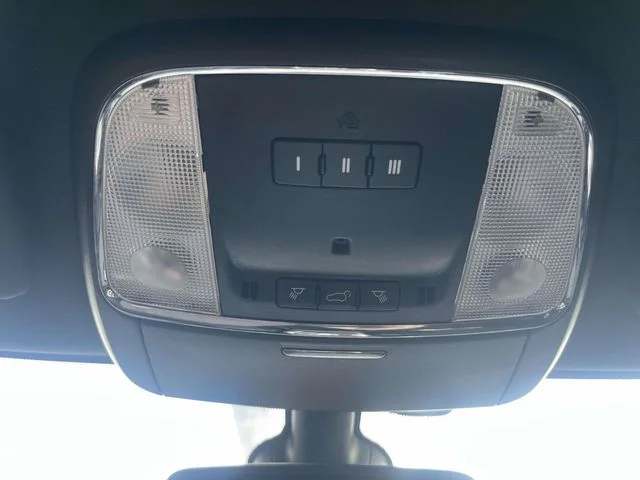 Certified Used 2022 Black Jeep Laredo X image 34