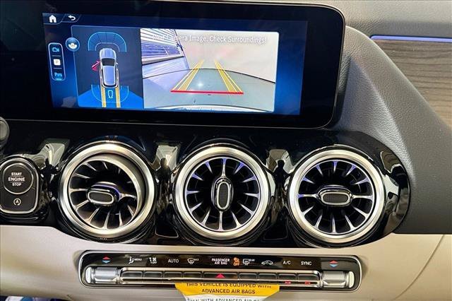 New 2026 Polar White Mercedes-Benz GLA 250 image 43