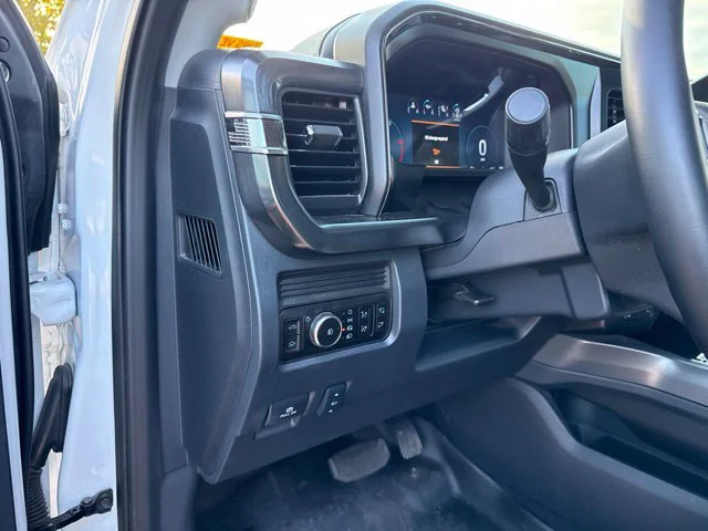 Used 2025 Star White Ford Lariat image 14