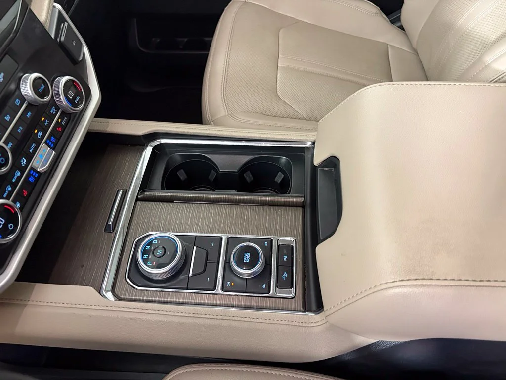 Used 2024 White Ford Limited image 32