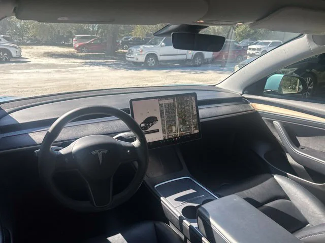 Used 2021 Solid Black Tesla Standard Range Plus image 13