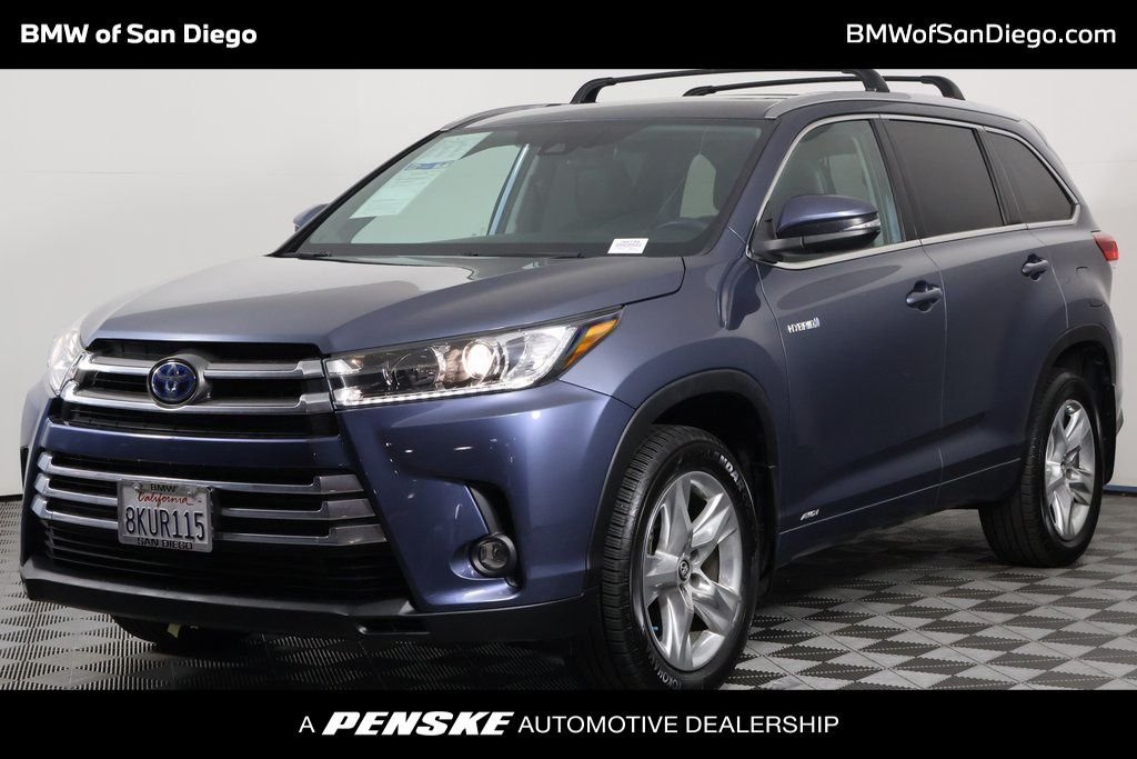 Used 2019 Shoreline Mist Toyota Limited image 1