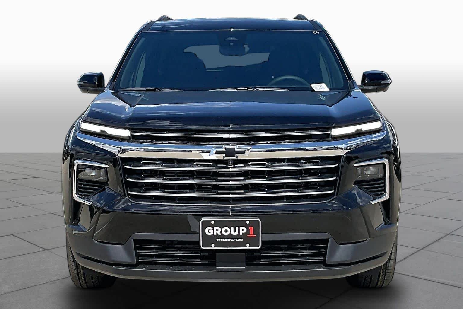 2027 Chevrolet Traverse LT - Photo 2
