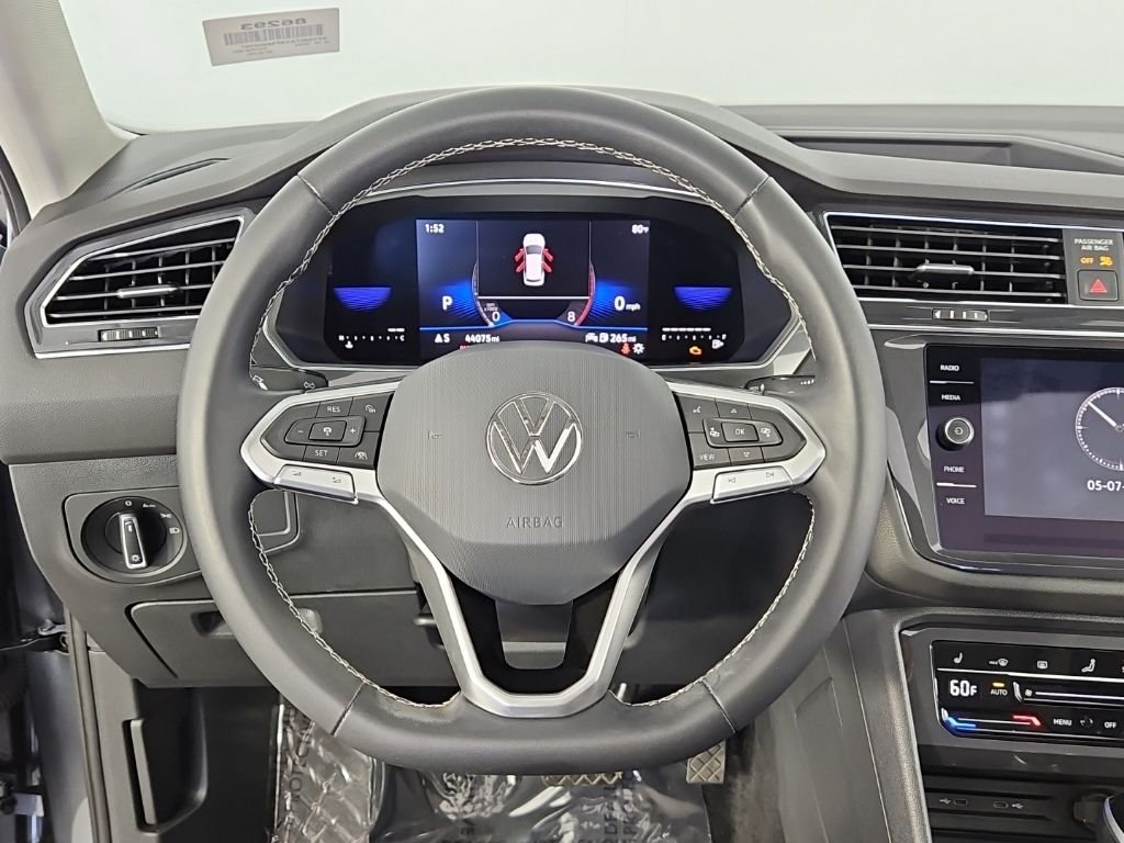 2023 Volkswagen Tiguan SE - Photo 27