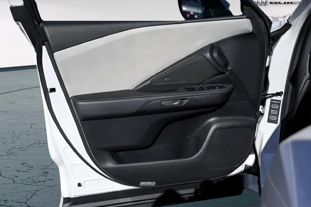 Used 2024 White Lexus 350 Luxury image 25