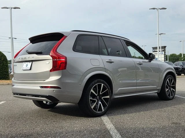 Used 2023 Silver Volvo Ultimate image 4