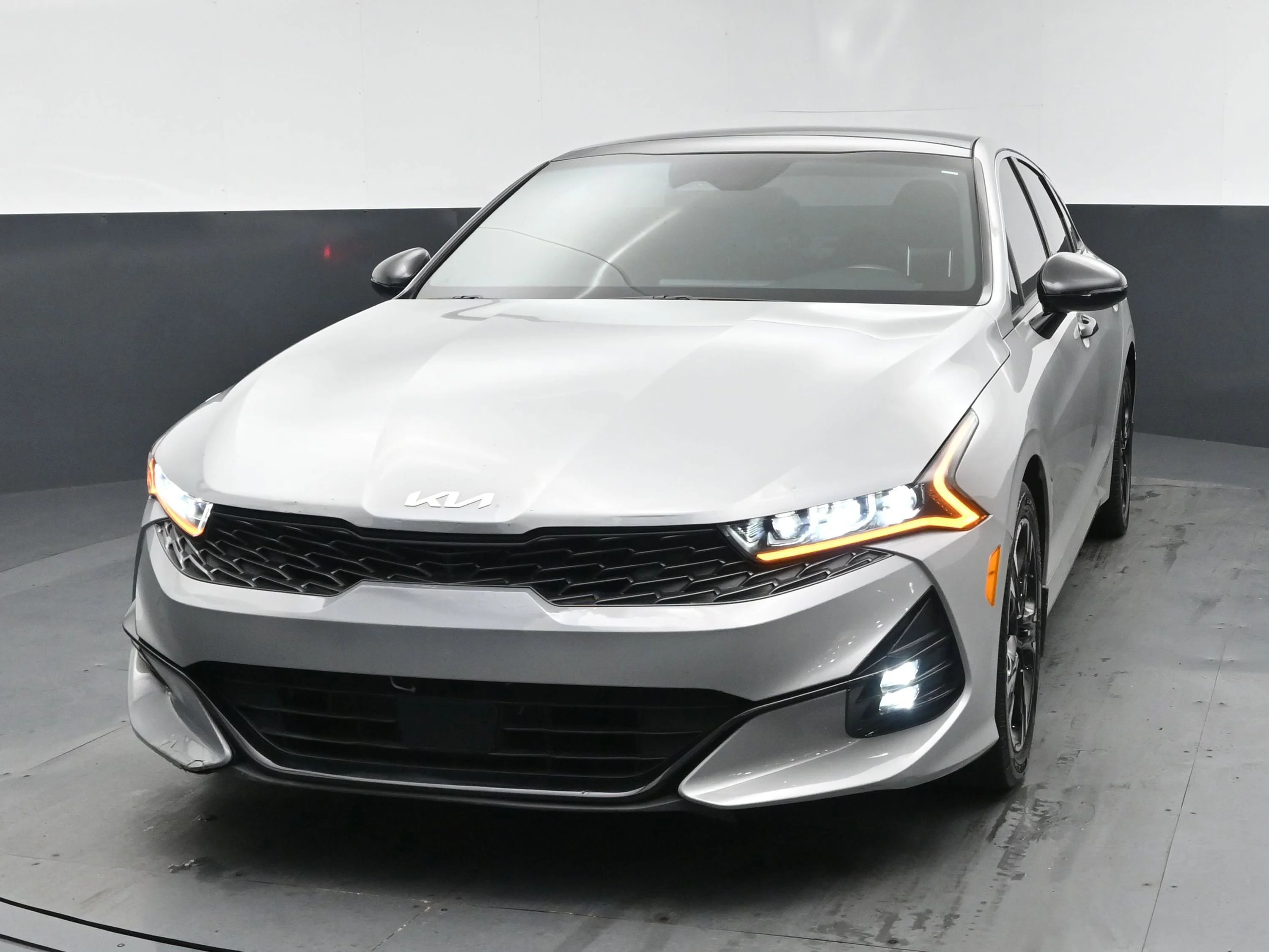 2022 Kia Optima GT-Line AWD's photo