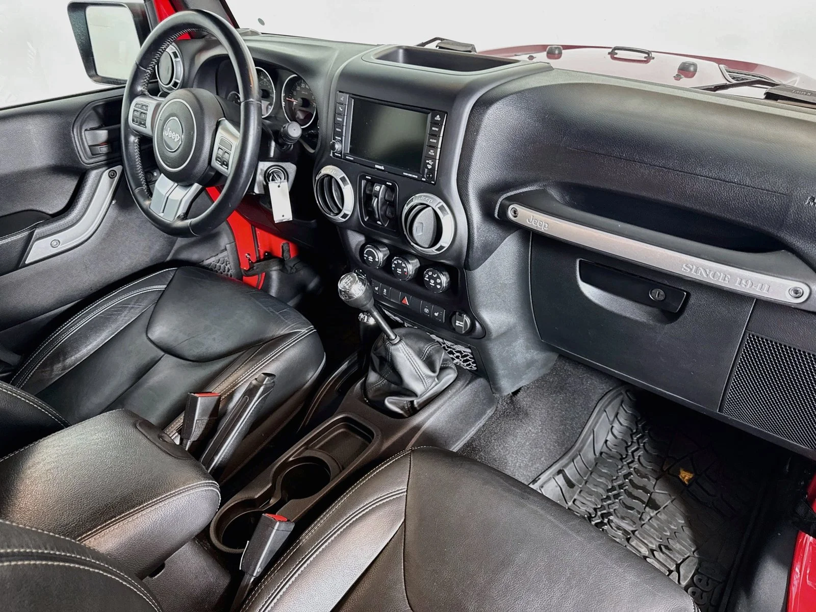 Used 2016 Firecracker Red Clearcoat Jeep Rubicon Hard Rock image 25