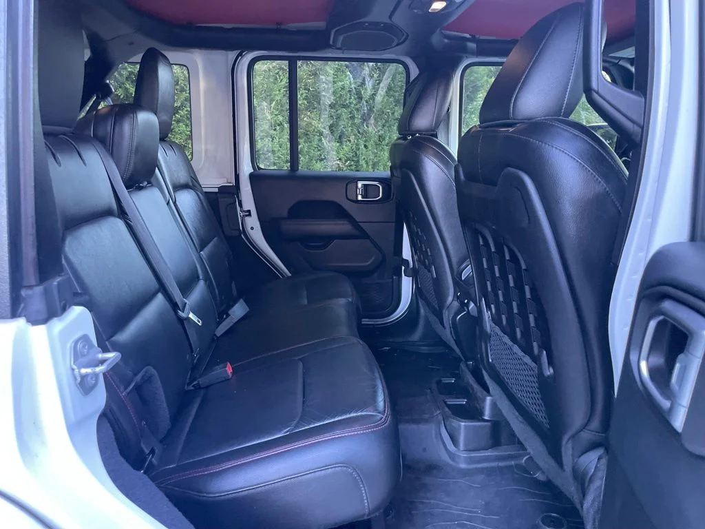Used 2018 Bright White Clearcoat Jeep Unlimited Rubicon image 20