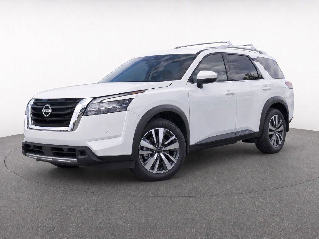 Used 2024 White Nissan SL image 3