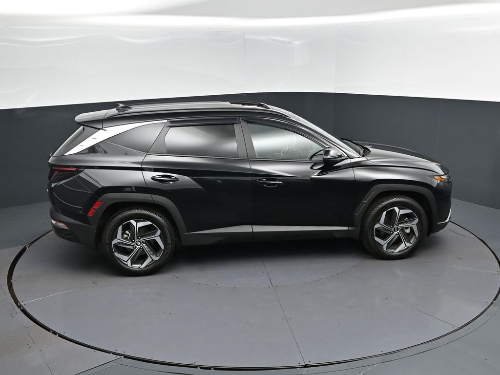 Used 2024 Black Hyundai SEL image 35