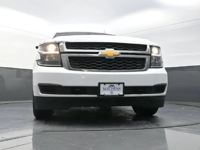 Used 2017 White Chevrolet LS image 21