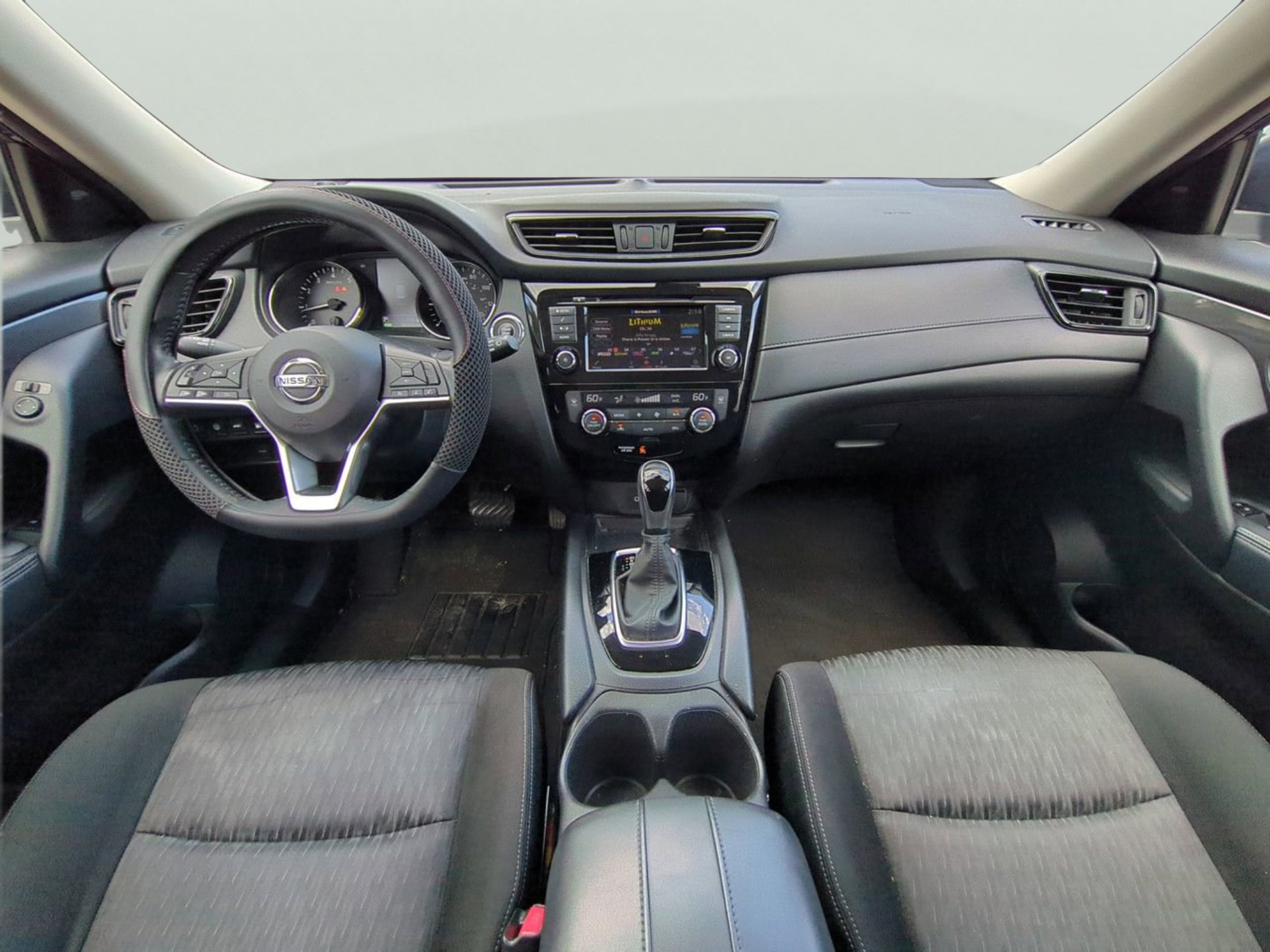 Used 2020 Caspian Blue Metallic Nissan SV image 17