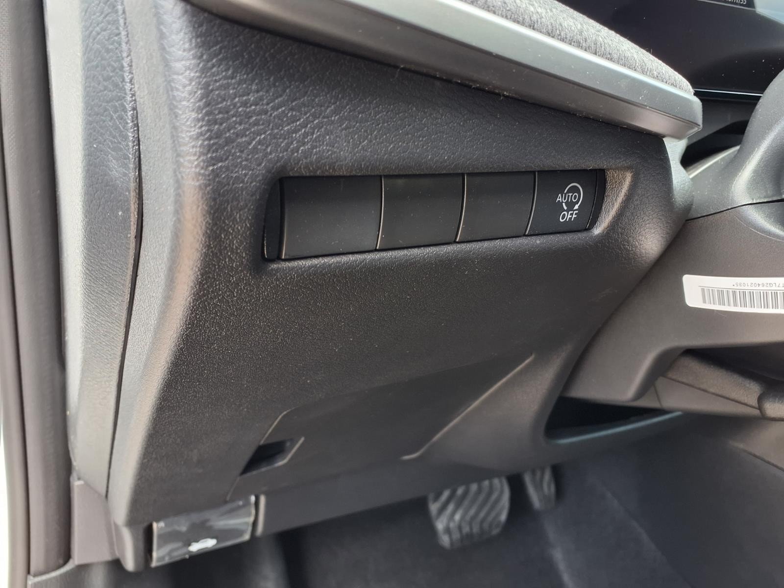 2026 Nissan Kicks SV White at Robbins Nissan