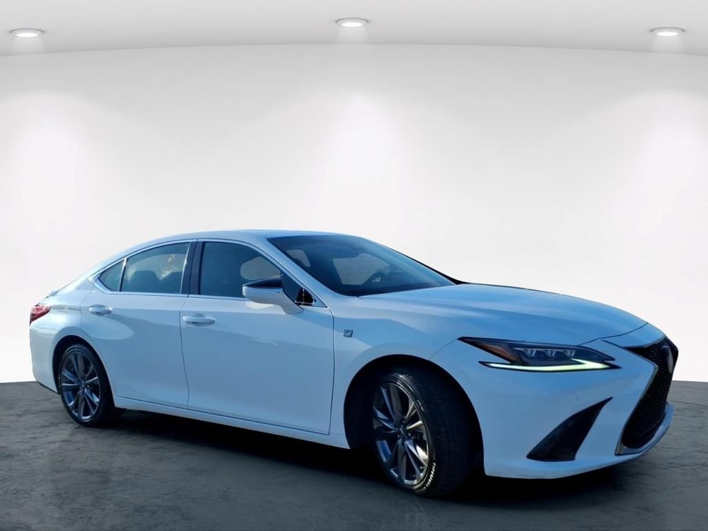 Used 2019 White Lexus 350 F Sport image 4