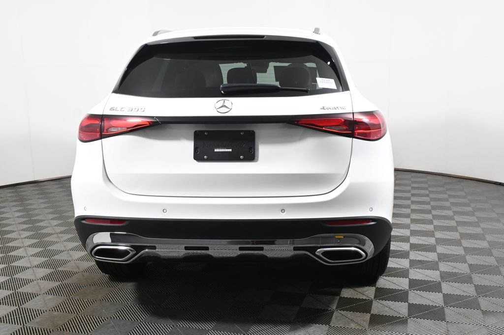 Used 2026 Polar White Mercedes-Benz GLC 300 image 6