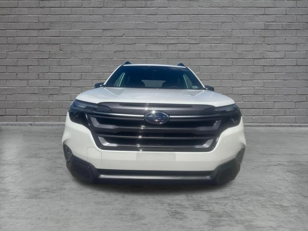 New 2026 CRYSTAL WHITE PEARL Subaru Limited Hybrid image 2