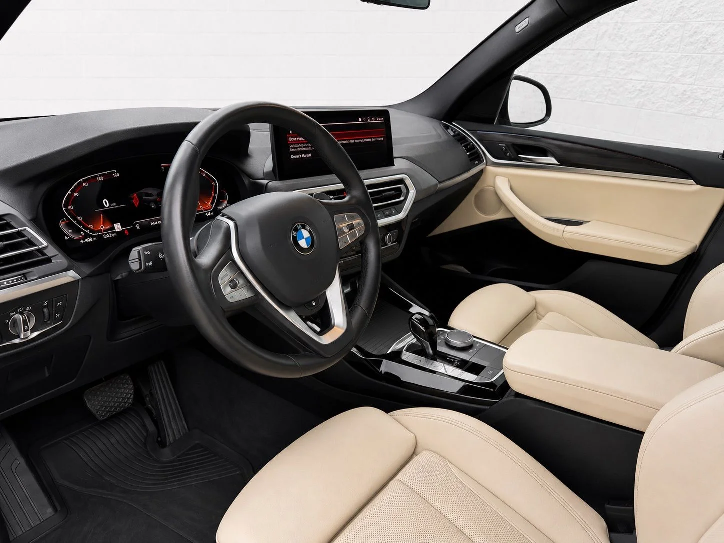 Used 2023 Black Sapphire Metallic BMW sDrive30i image 2