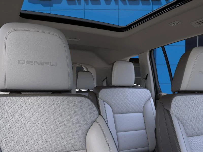2026 GMC Acadia Denali - Photo 25