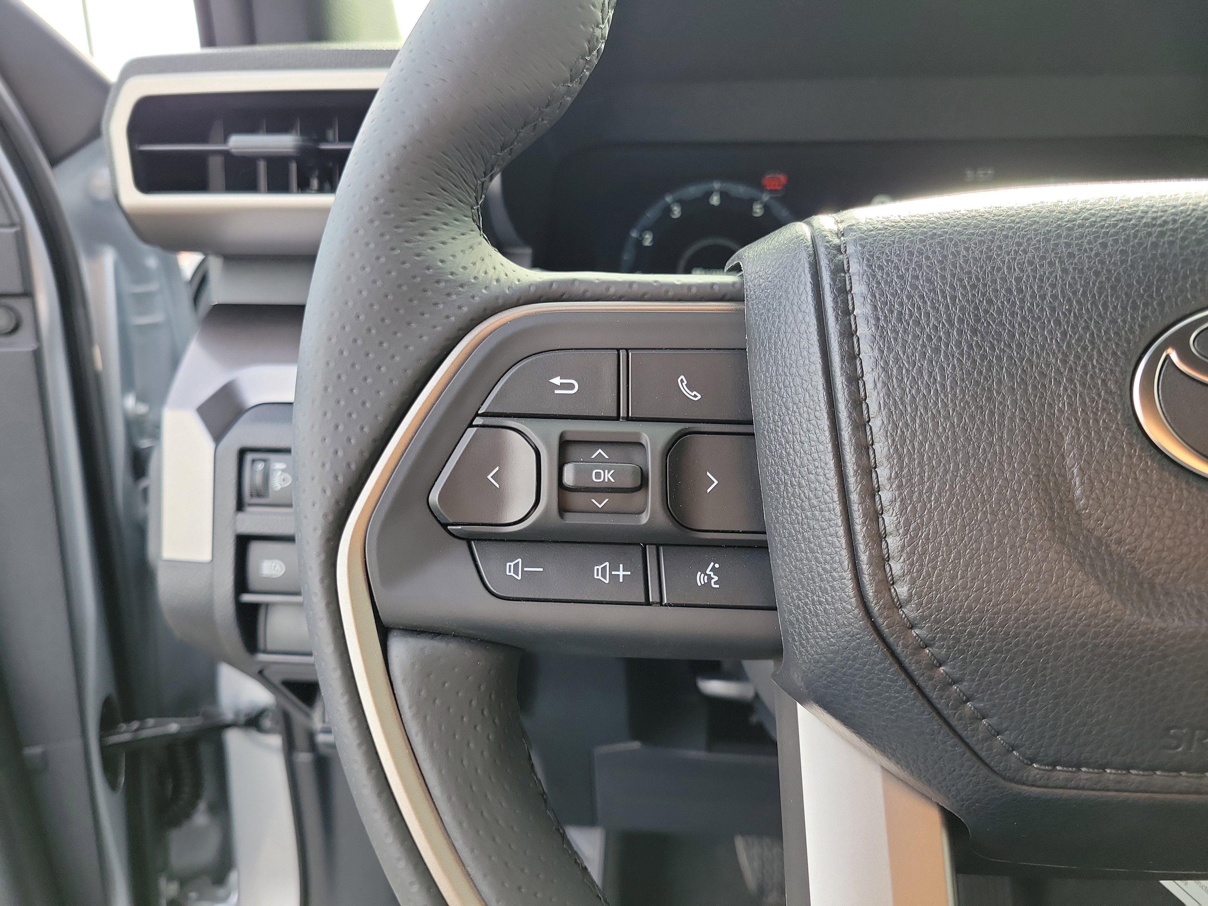New 2026 Cutting Edge Toyota 4Runner TRD Off-Road image 28