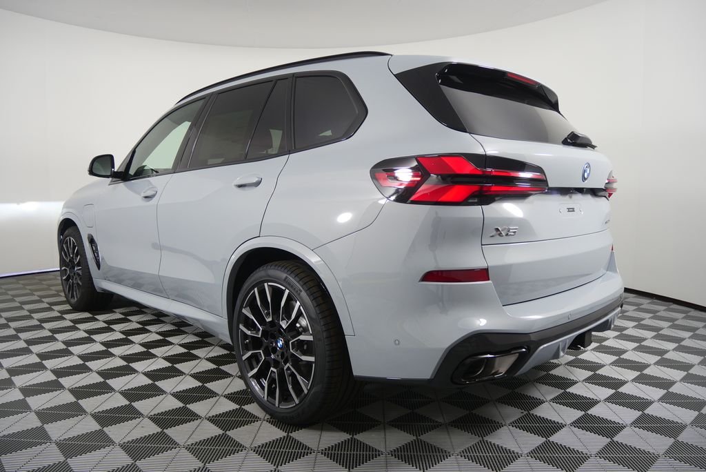 New 2026 Brooklyn Grey Metallic BMW xDrive50e image 5