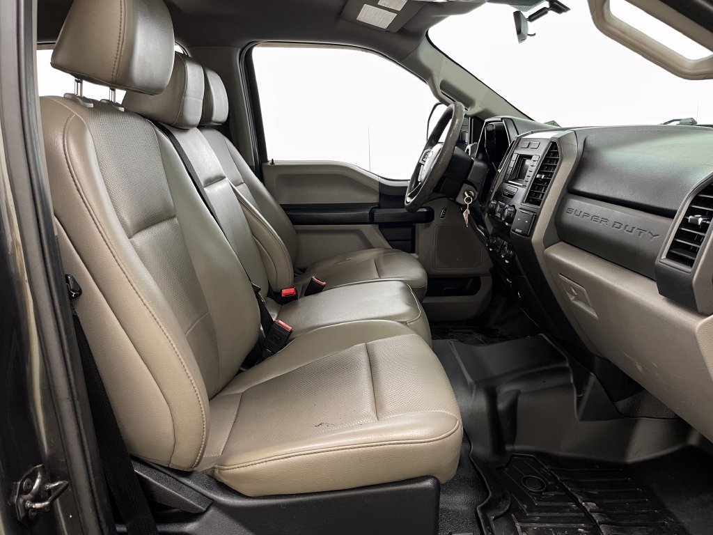 Used 2020 Gray Ford XL image 35