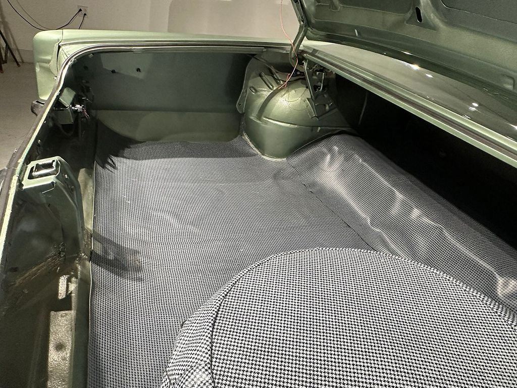 Used 1964 Green Pontiac  image 47