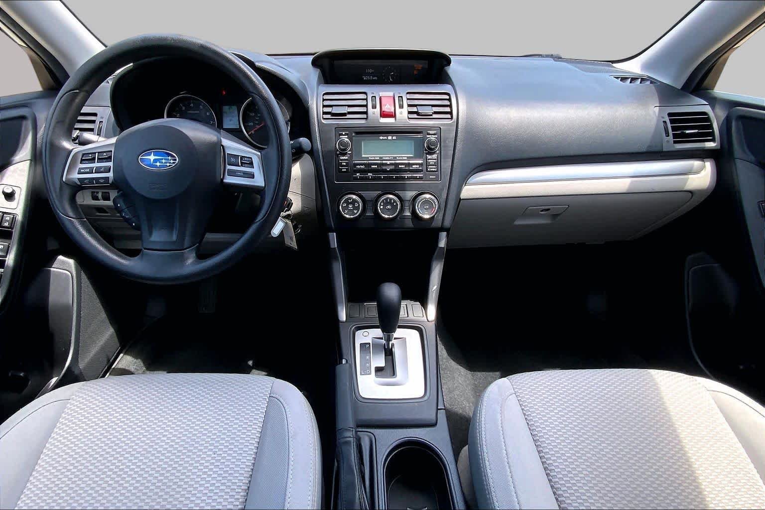 Used 2015 Satin White Pearl Subaru 2.5i Premium image 15