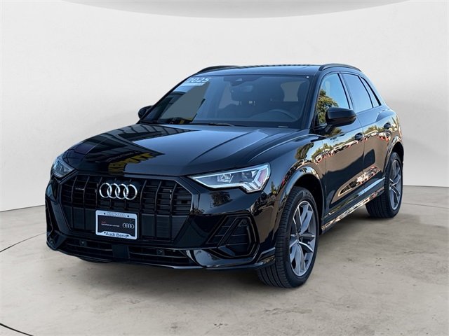 2025 Audi Q3 Premium S line photo 3
