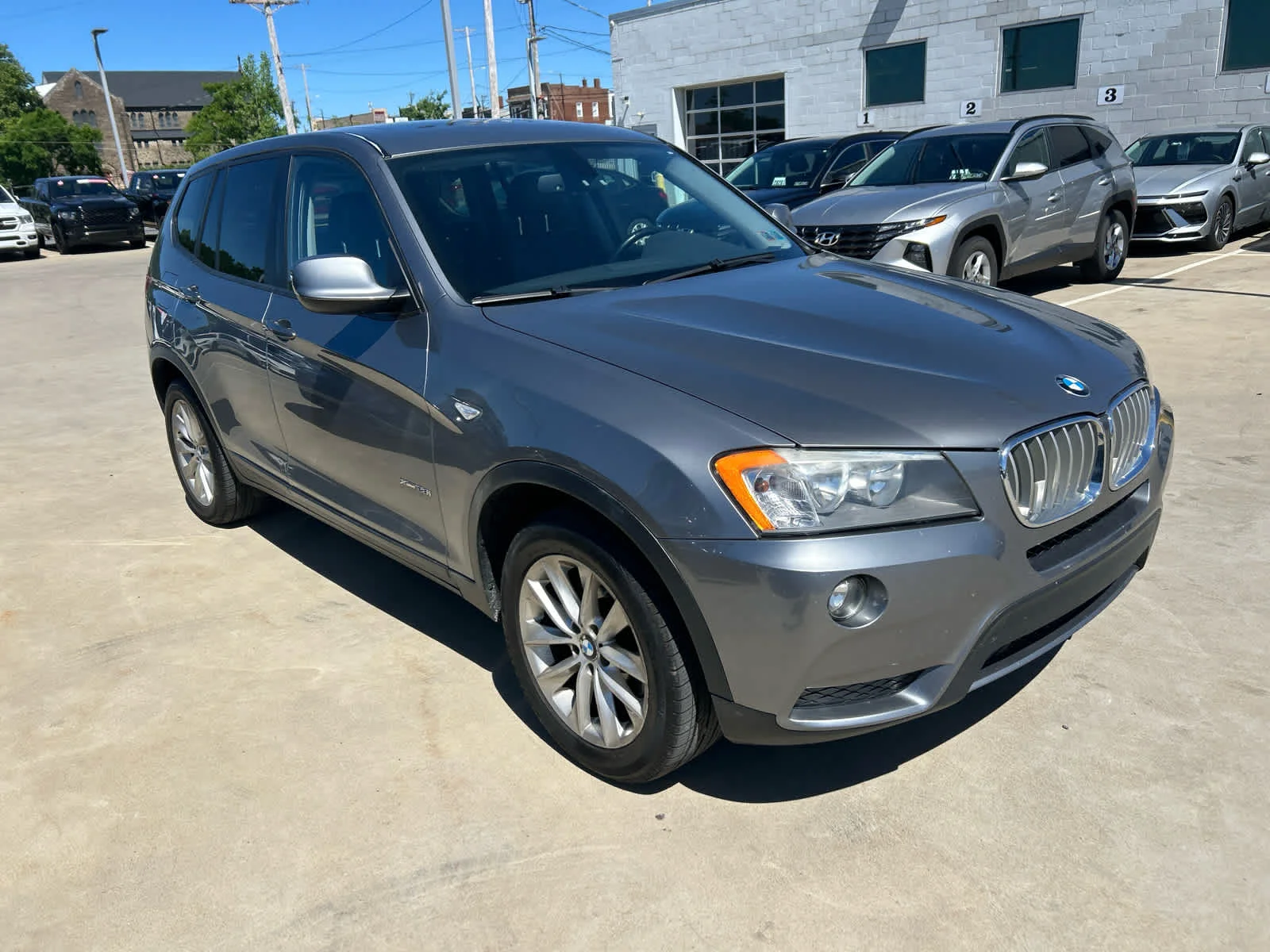 Used 2013 Space Gray Metallic BMW xDrive28i image 3