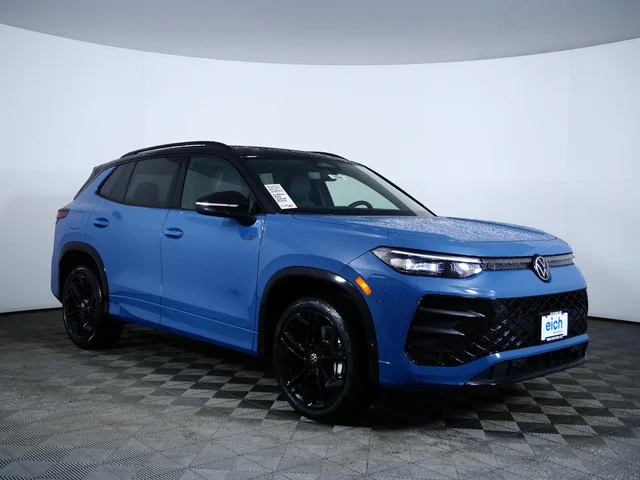 2026 Volkswagen Tiguan SE R-Line Black