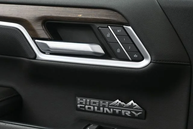 Used 2022 Dark Ash Metallic Chevrolet High Country image 13