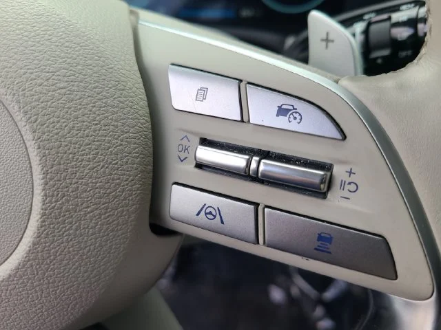 Used 2024 Gray Hyundai Calligraphy image 27