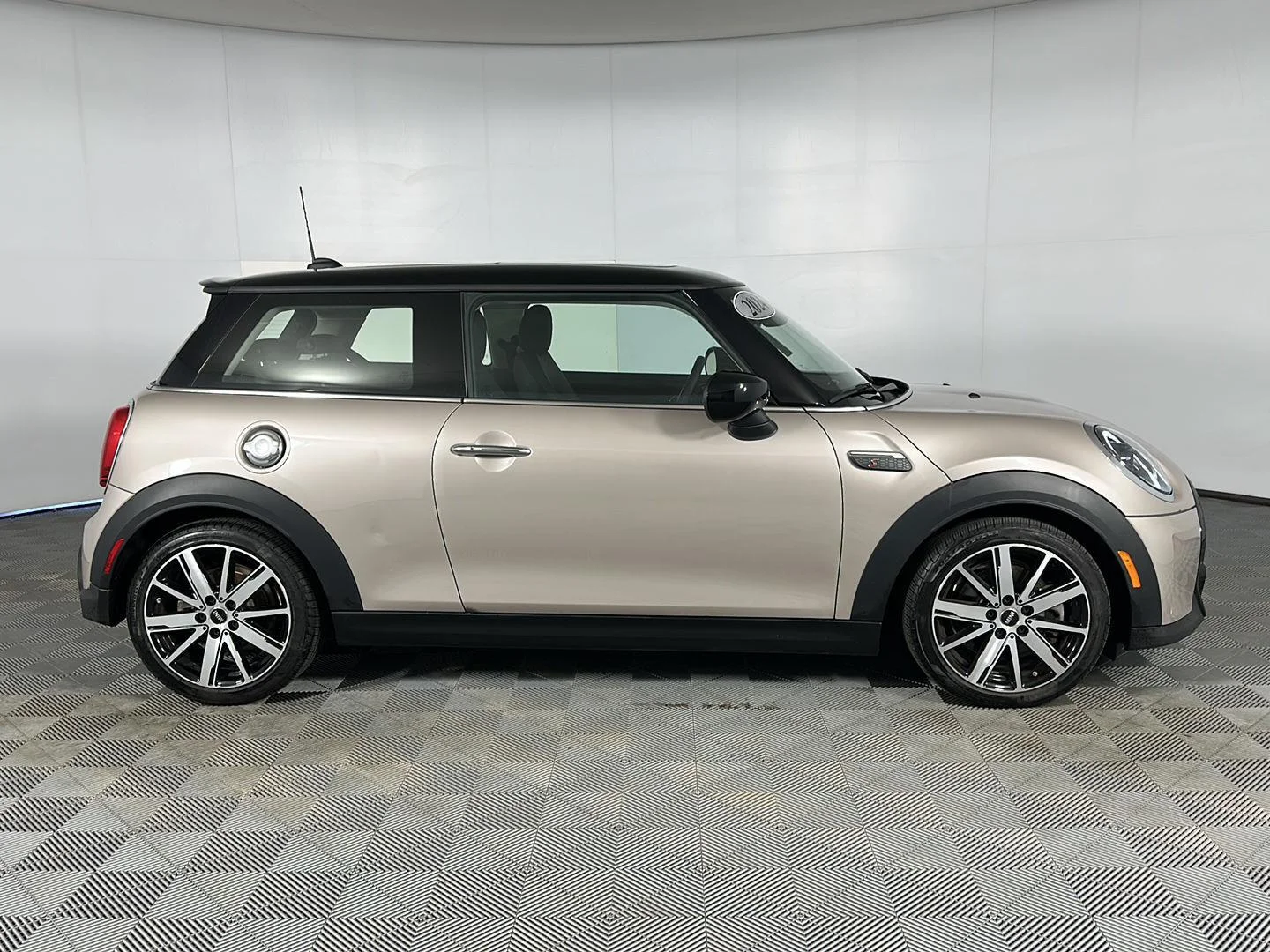 Used 2024 Rooftop Grey Metallic MINI Cooper S image 26