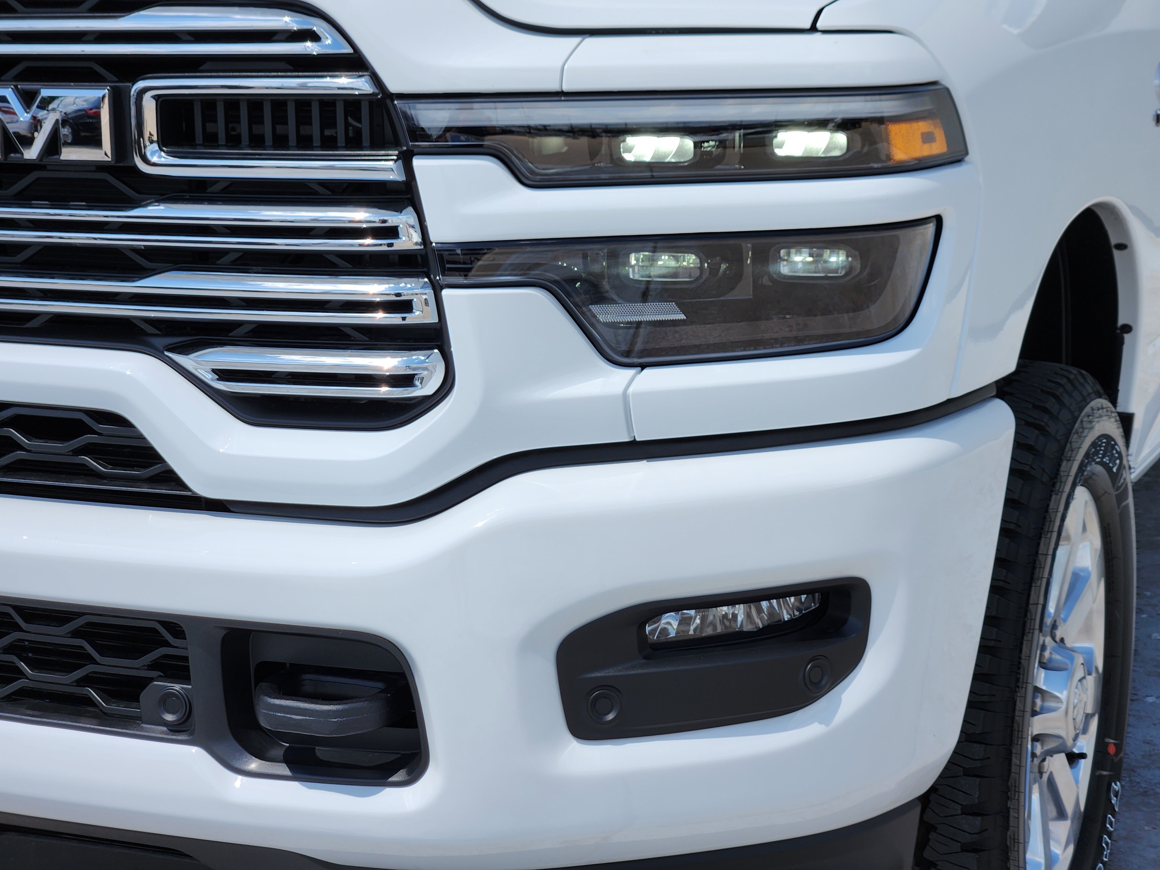 New 2026 Bright White Clear-Coat Exterior Paint RAM Laramie image 6