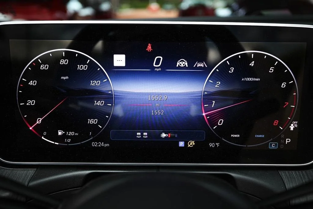 Used 2026 Graphite Gray Metallic Mercedes-Benz CLE 300 image 30