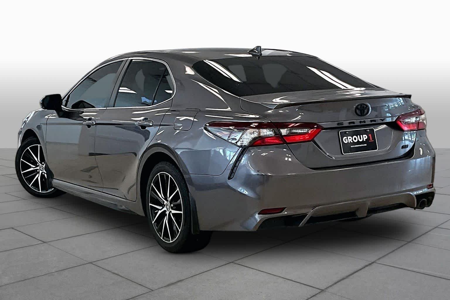 Used 2023 Predawn Gray Mica Toyota SE image 10
