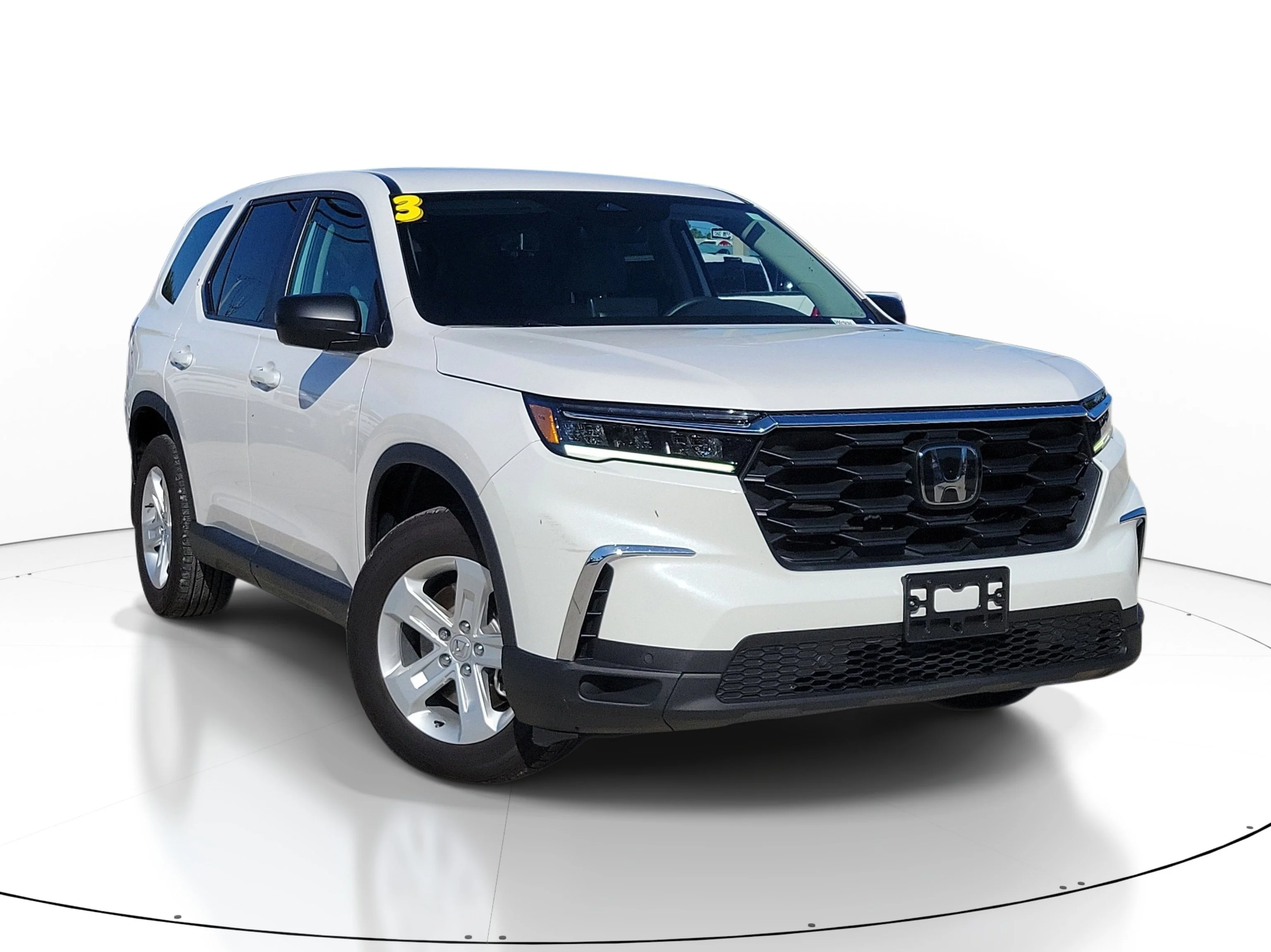 2023 Honda Pilot LX AWD's photo