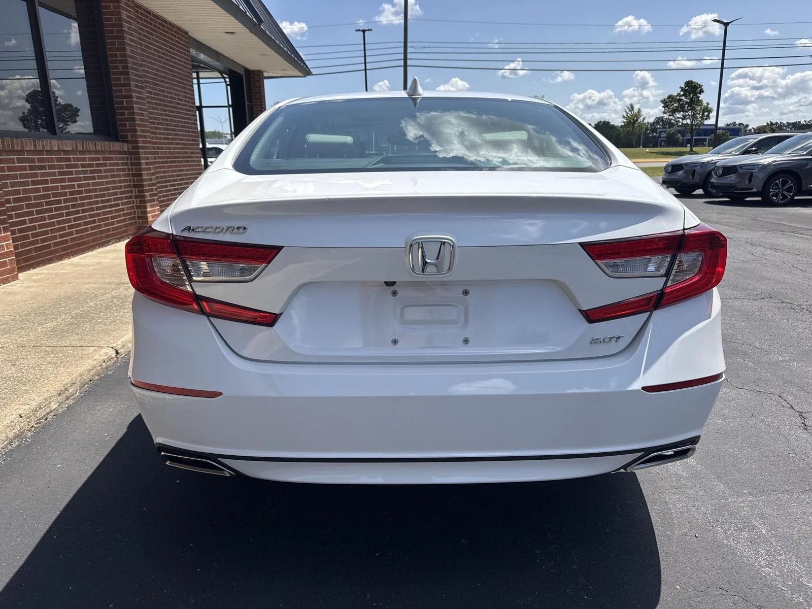 Used 2020 Platinum White Pearl Honda EX-L image 5