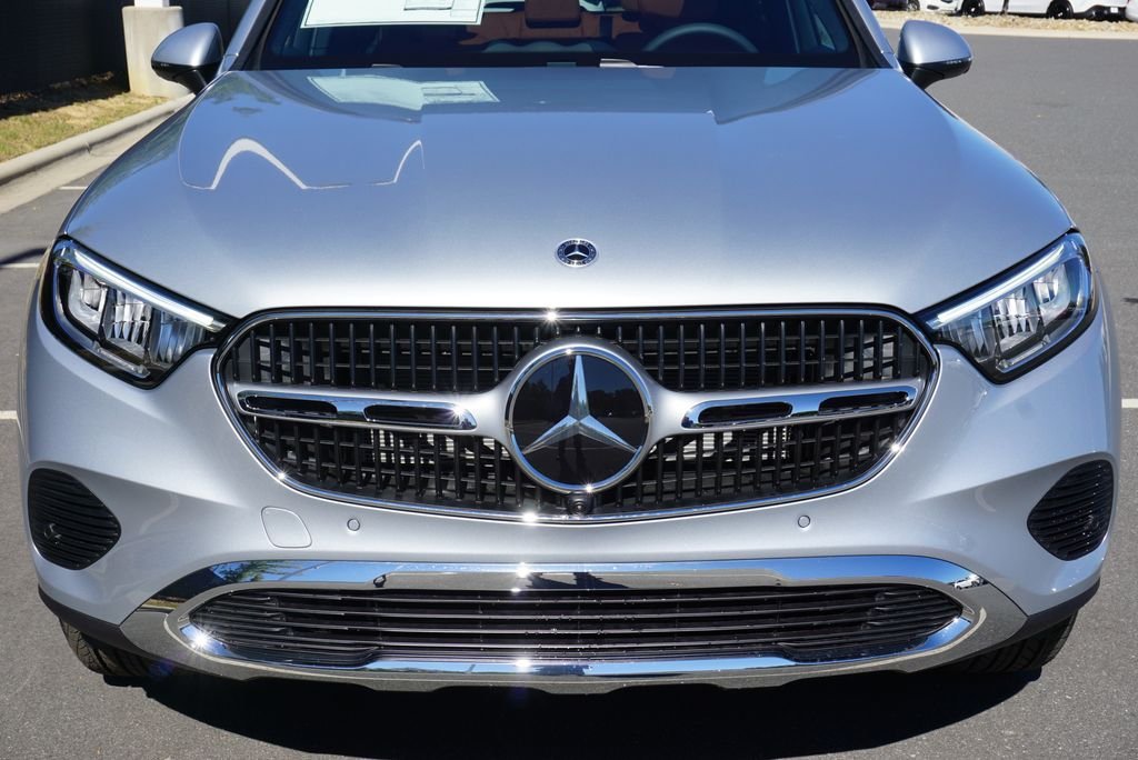 Used 2026 Cirrus Silver Metallic Mercedes-Benz GLC 300 image 9