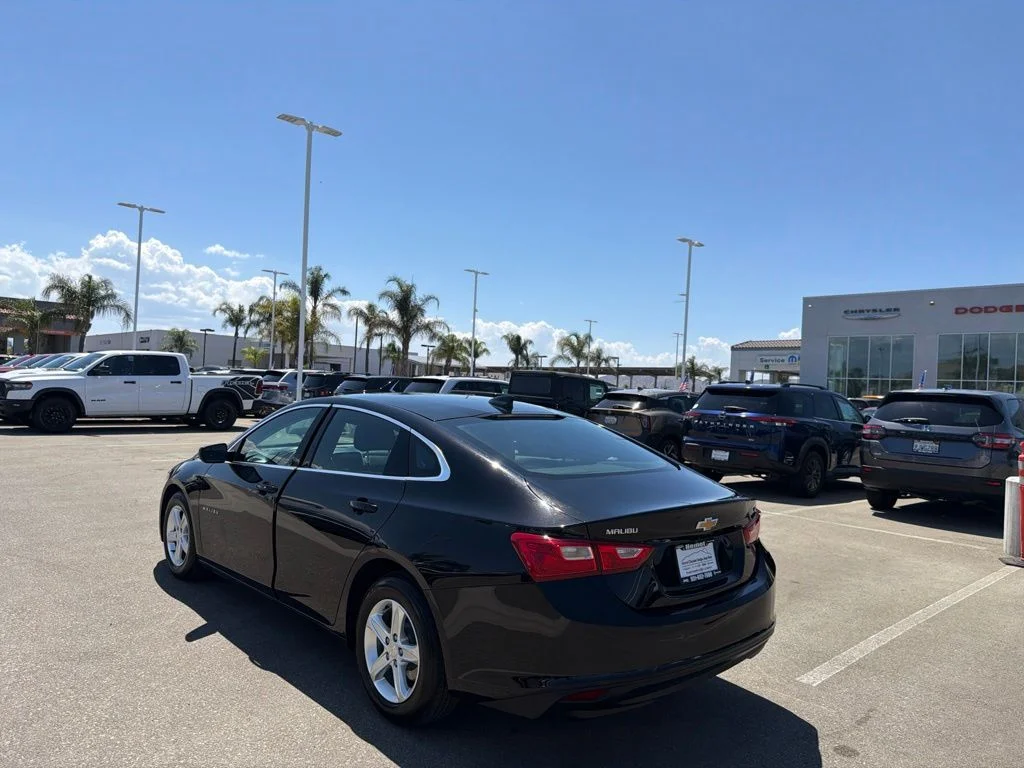 Used 2023 Black Chevrolet LT image 6