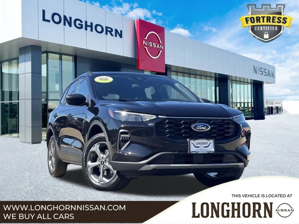 2025 Ford Escape ST-Line AWD's photo