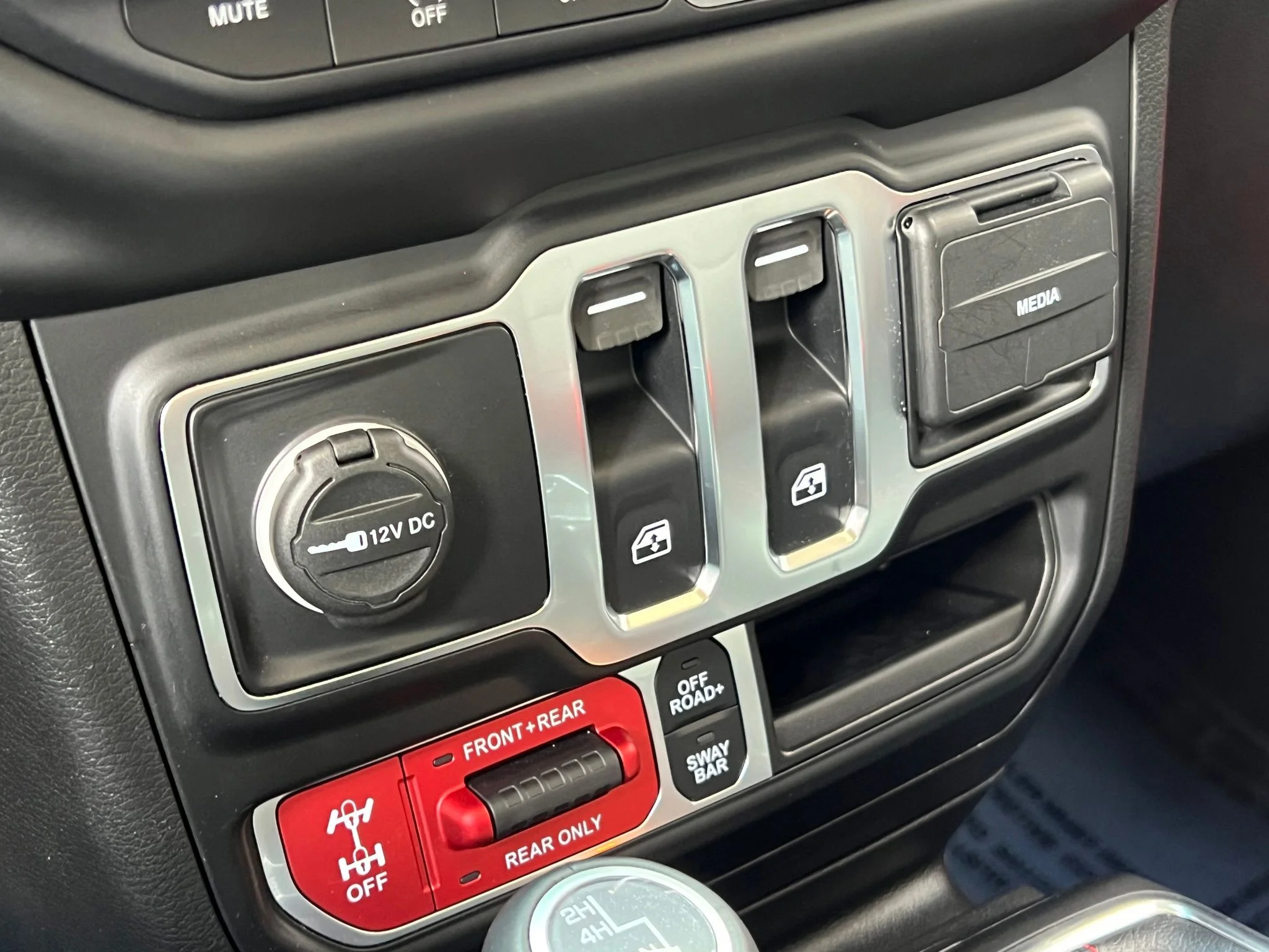 Used 2021 Red Jeep Rubicon image 19