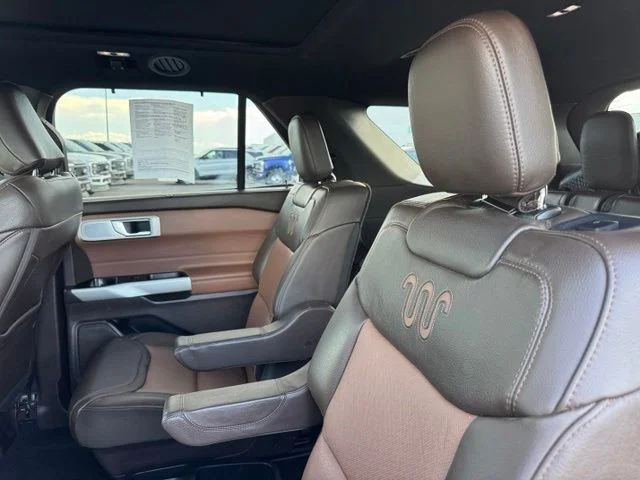 Used 2021 Blue Ford King Ranch image 18